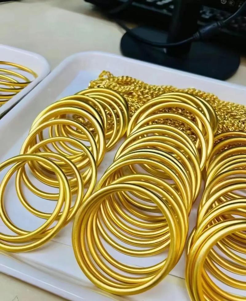 漢口市中的黃金珠寶批發交易中心 尋找無品牌溢價的消費智慧